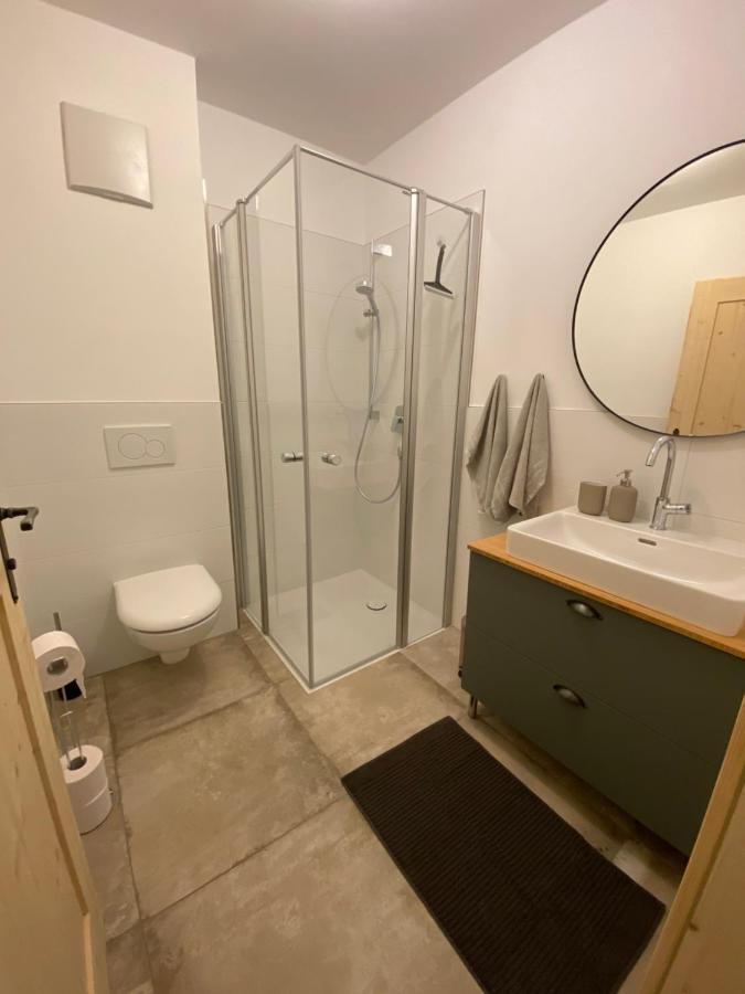 Mitterattweng-Florian Und Monika Clodi Apartment Траункирхен Екстериор снимка